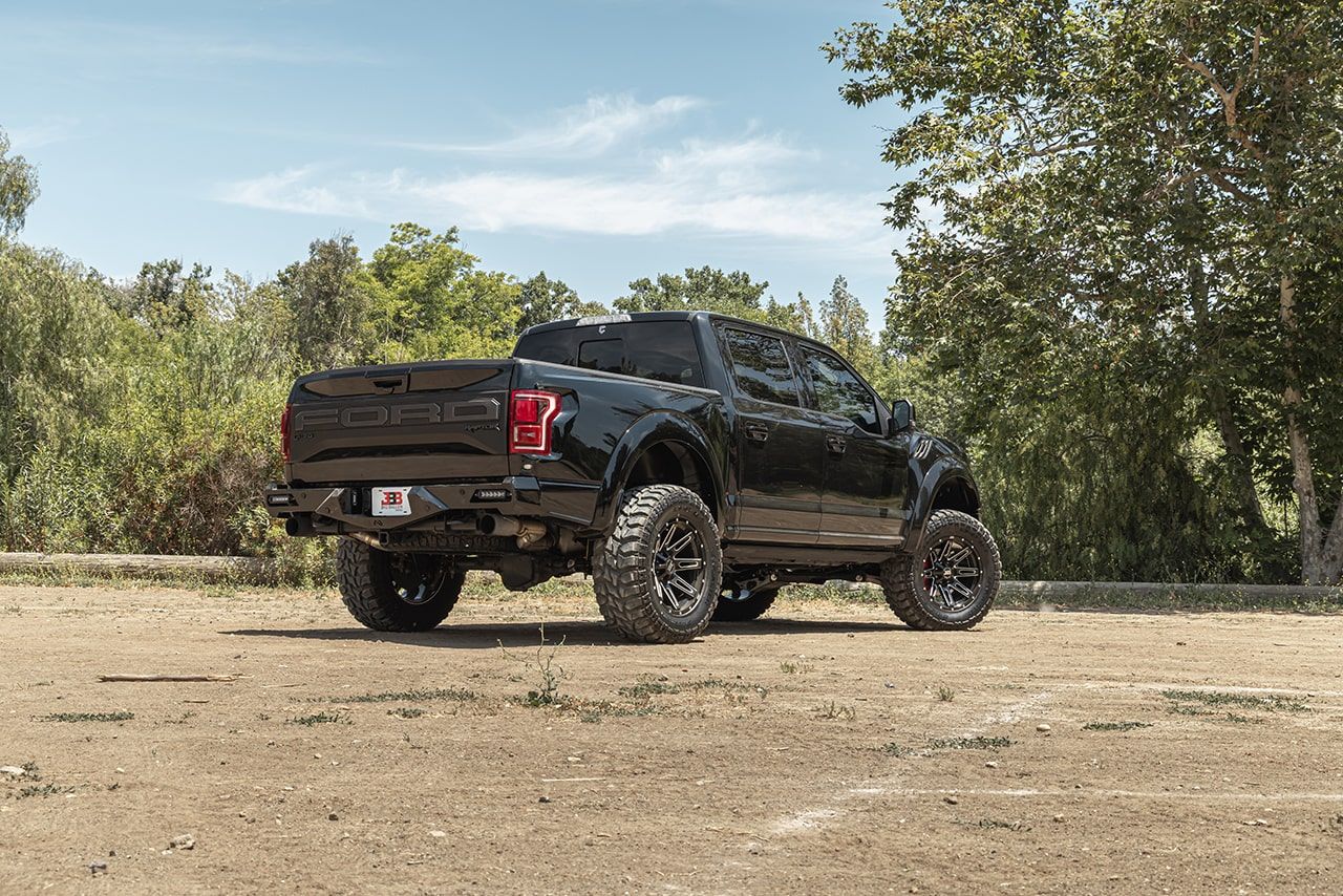 BBB H137 LB4 18x9 Gloss Black Milled 5x127/5x139.7 +0mm 78.1mm